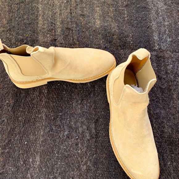 Brand new Tan suede booties - Picture 2 of 4